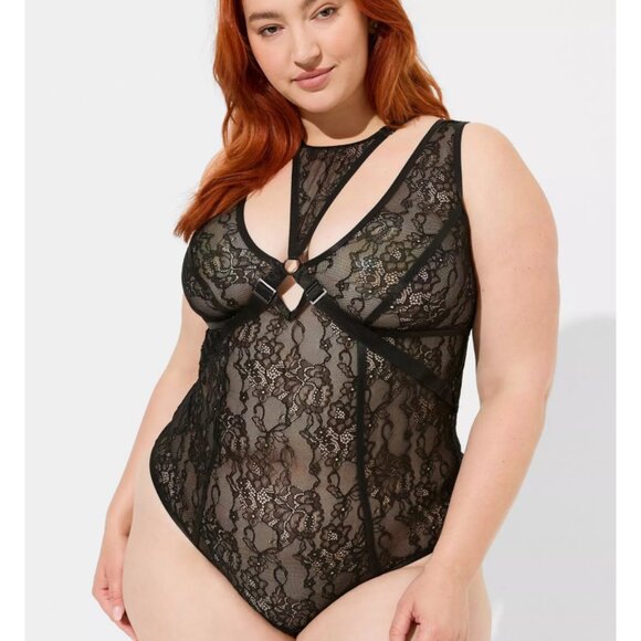 NEW Torrid 2 Black Lacy Bondage Bodysuit with Neck Harness 2X 18 20 - Picture 1 of 7